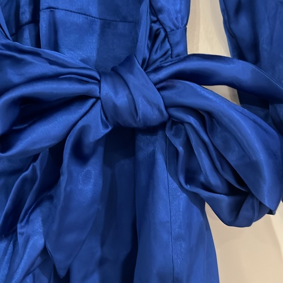 Zara bloggers favorite silk wrap dress large - Picture 4 of 8